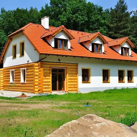 Farma Ztracenka Guest house